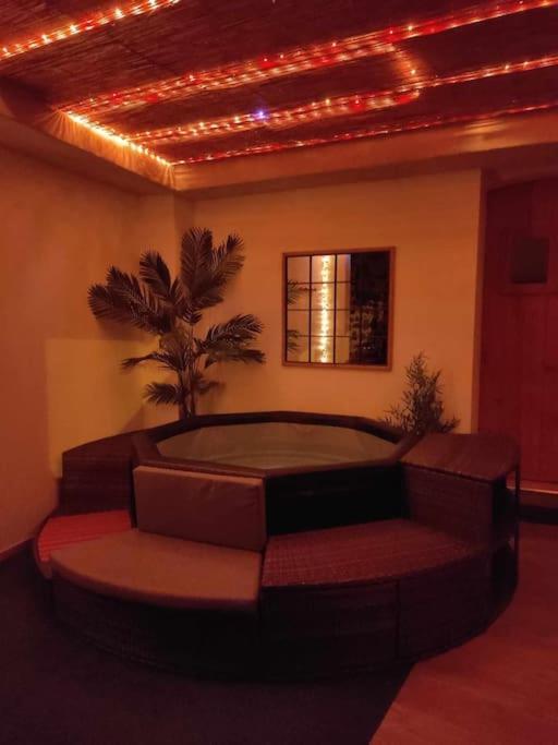 Nuit Romantique Avec Spa Privatif Meilhaud Eksteriør bilde