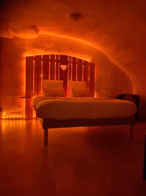 Nuit Romantique Avec Spa Privatif Meilhaud Eksteriør bilde